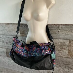Nike Womens Radiate Club Printed Training Bag black/multicolor